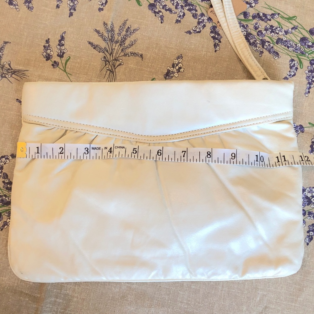 Vintage clutch handbag ivory zip top inside pocket - Picture 7 of 8